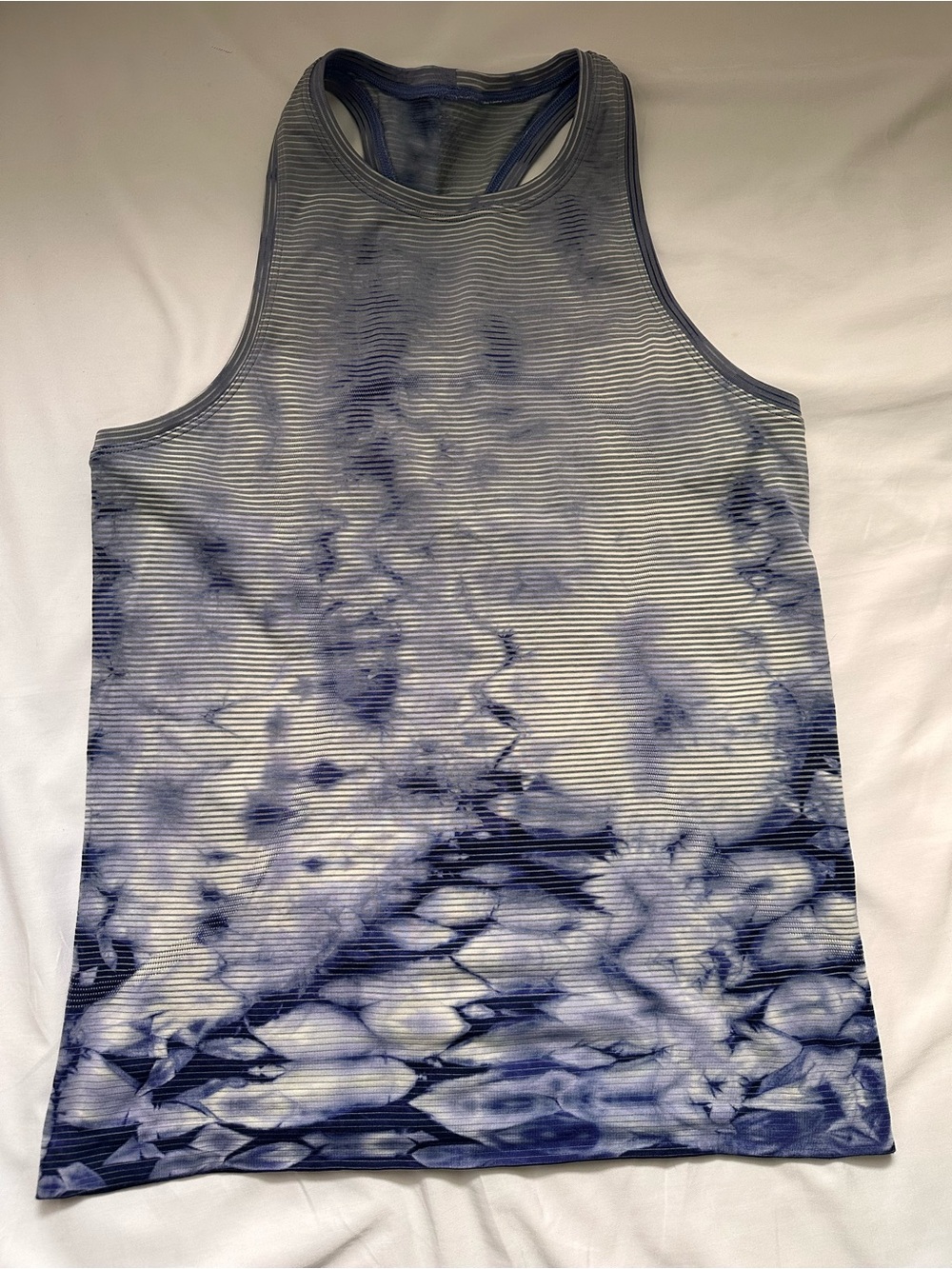 Lululemon Swiftly Tech Tank 2.0 *Wash
Shibori Stripe Midnight Orchid size 8